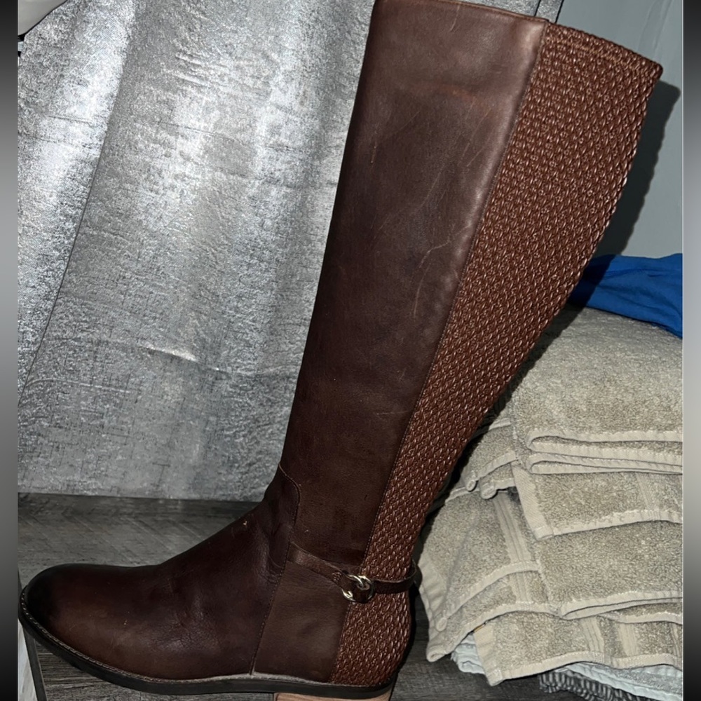 Ridding boots